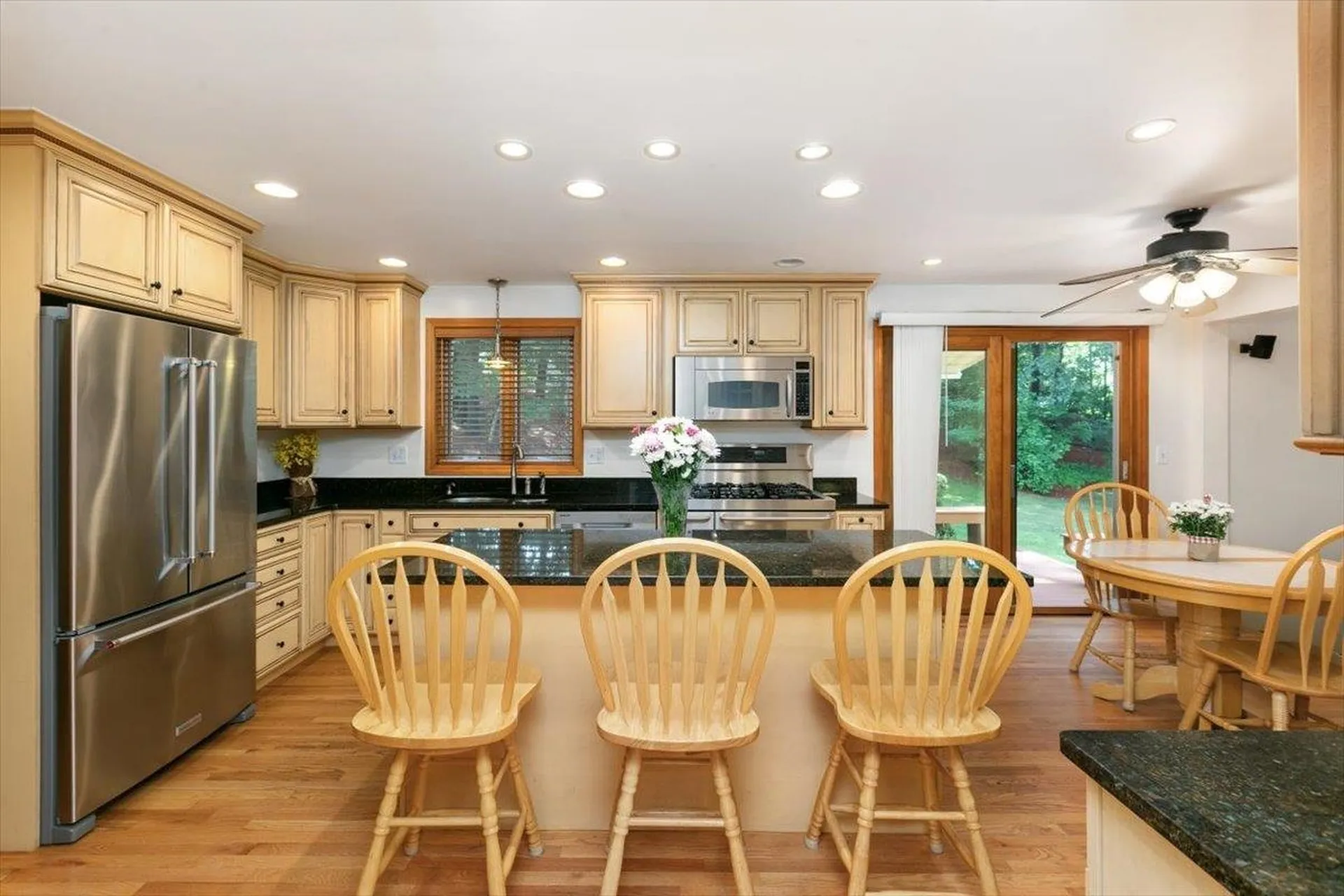 5 Plaza Avenue Hudson NH 03051