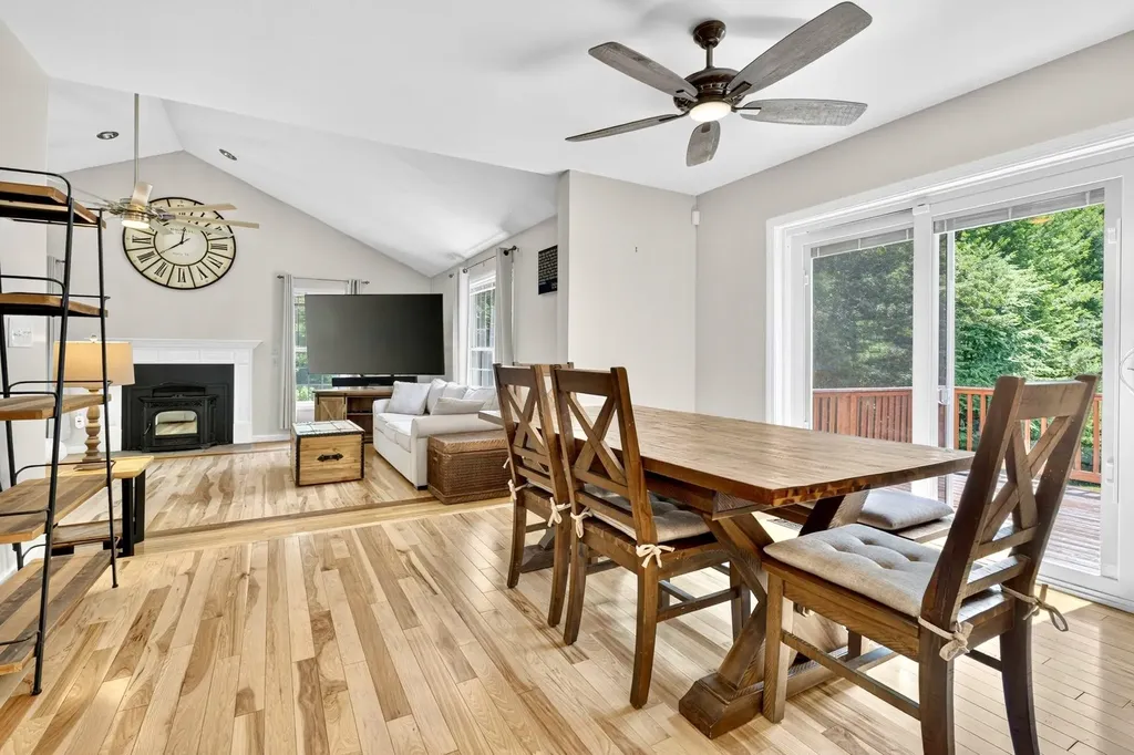 44 Wallingford Road Milford NH 03055