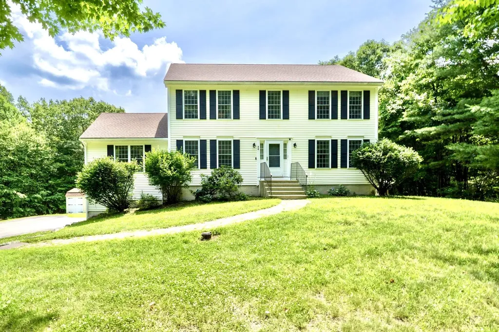 44 Wallingford Road Milford NH 03055