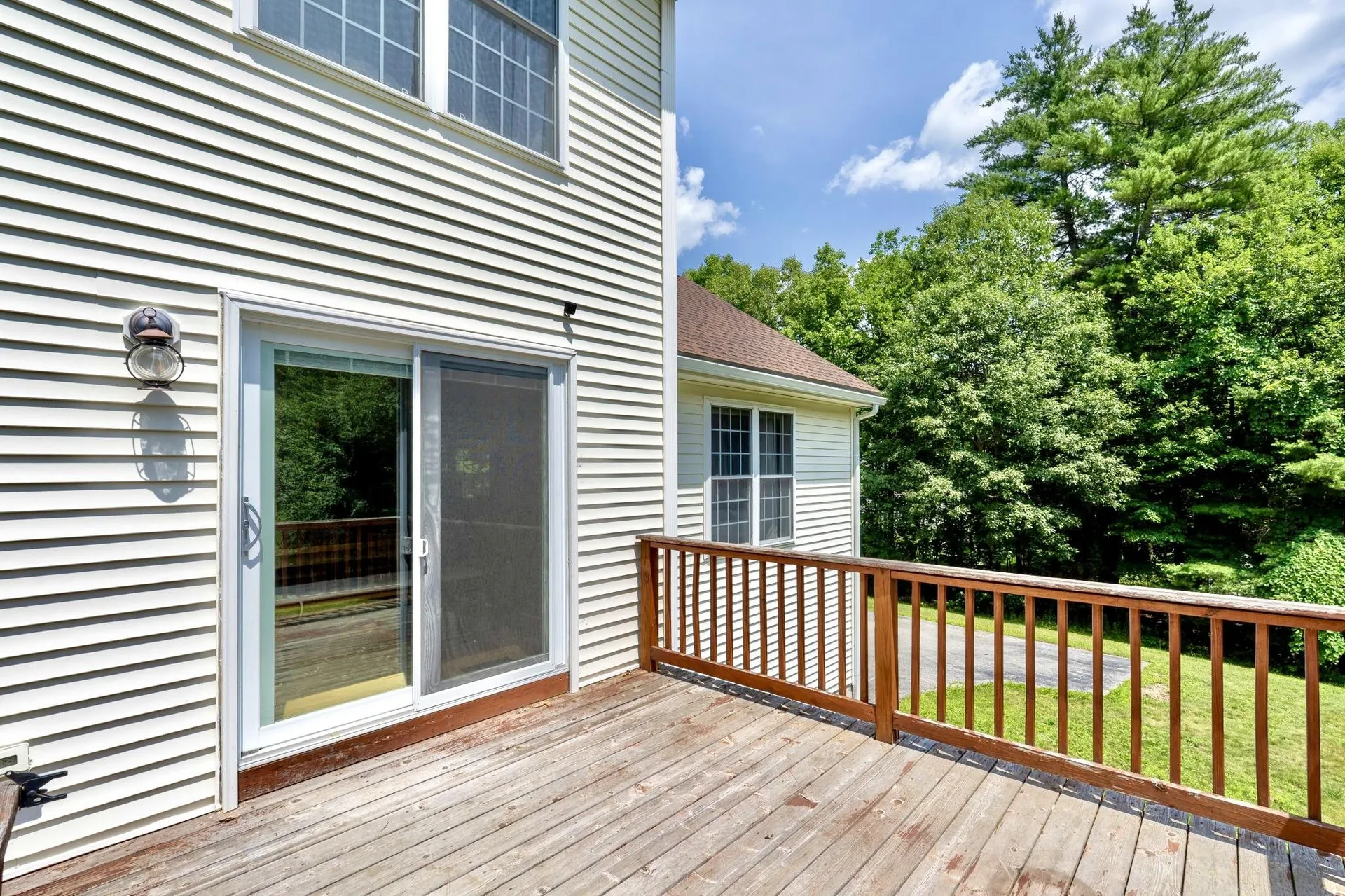 44 Wallingford Road Milford NH 03055