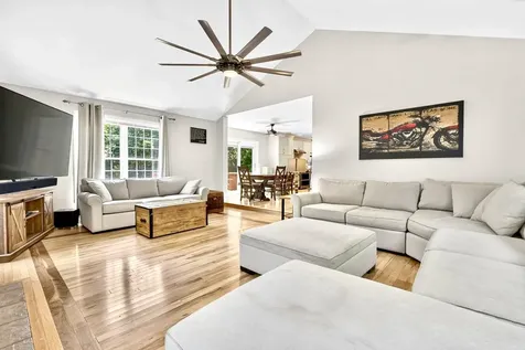 44 Wallingford Road Milford NH 03055