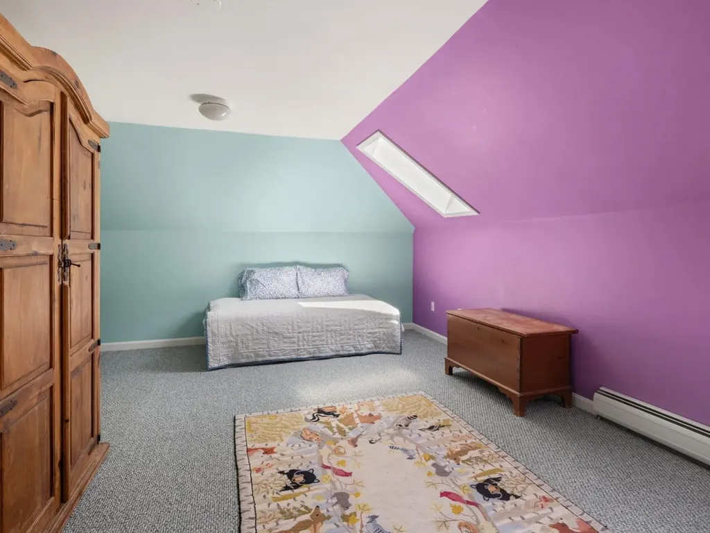 8 Lida Drive Essex VT 05452