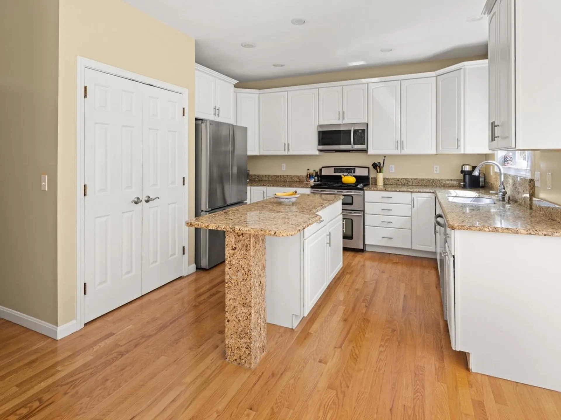 8 Lida Drive Essex VT 05452