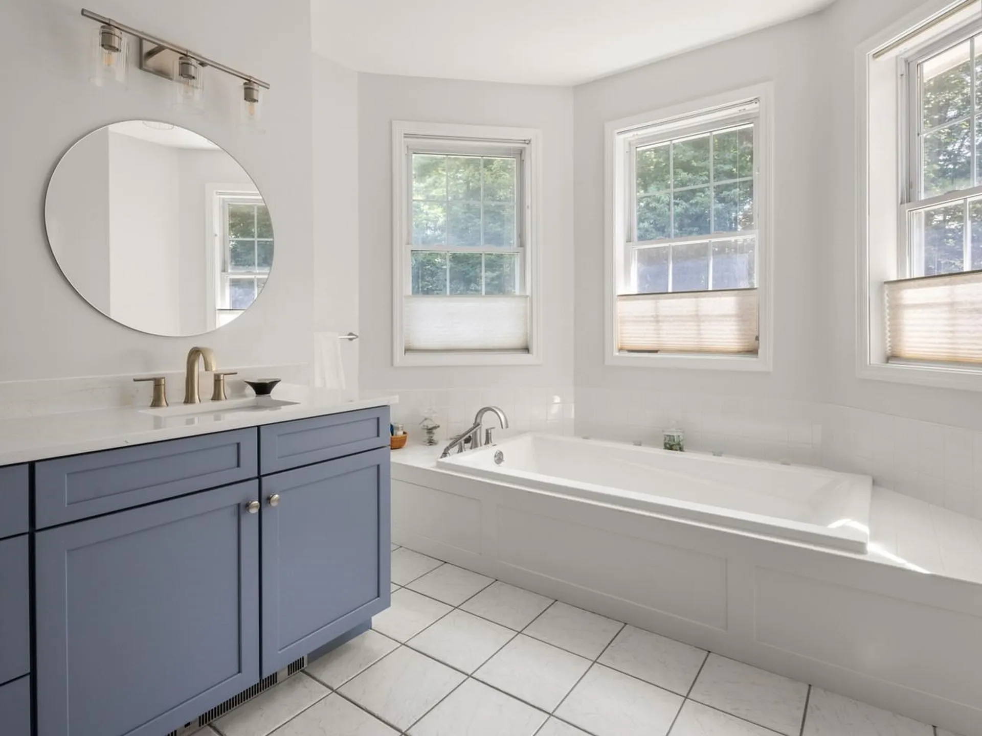 8 Lida Drive Essex VT 05452