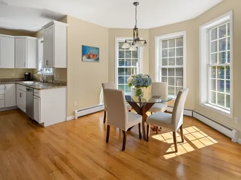 8 Lida Drive Essex VT 05452