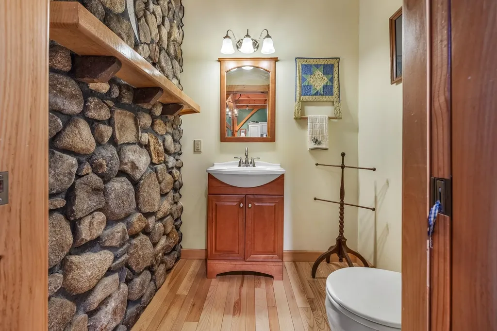 817 Topsham Road Newbury VT 05051