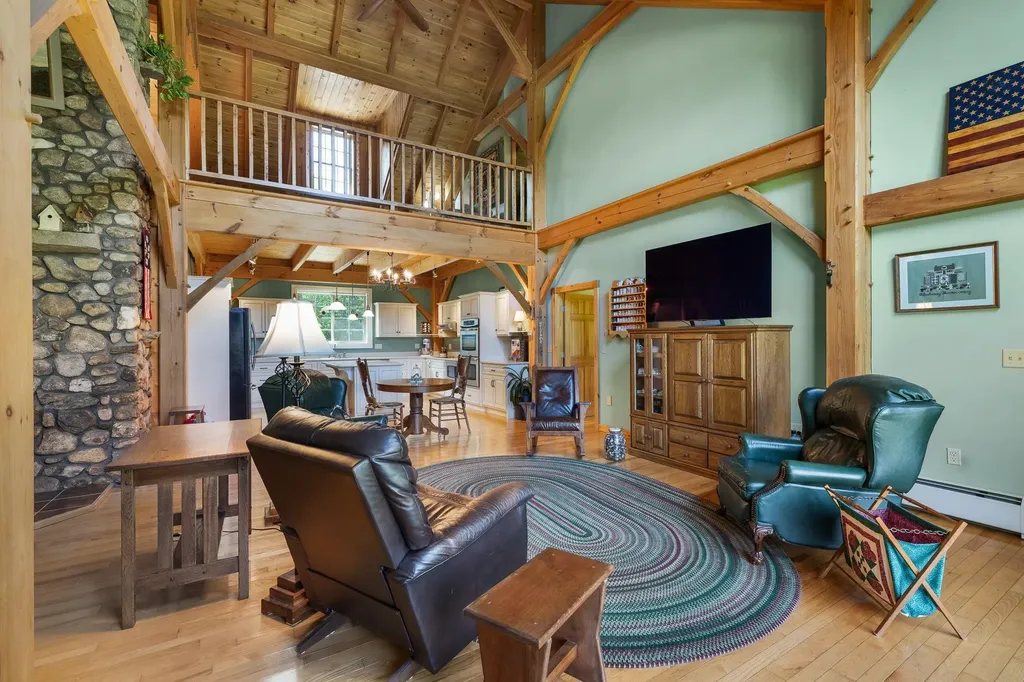 817 Topsham Road Newbury VT 05051