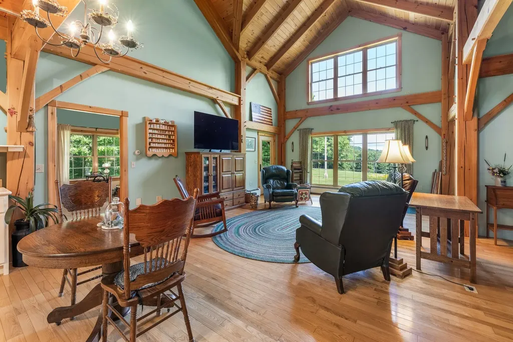 817 Topsham Road Newbury VT 05051