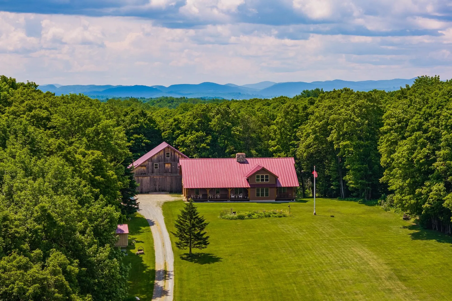 817 Topsham Road Newbury VT 05051