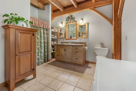 817 Topsham Road Newbury VT 05051