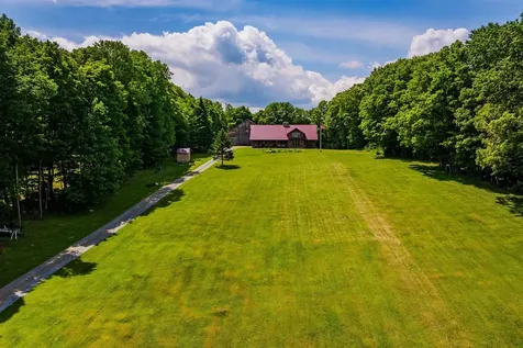817 Topsham Road Newbury VT 05051