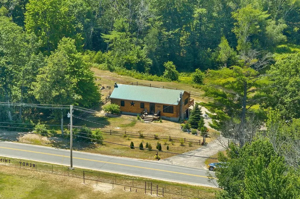 214 Middle Road Tuftonboro NH 03816
