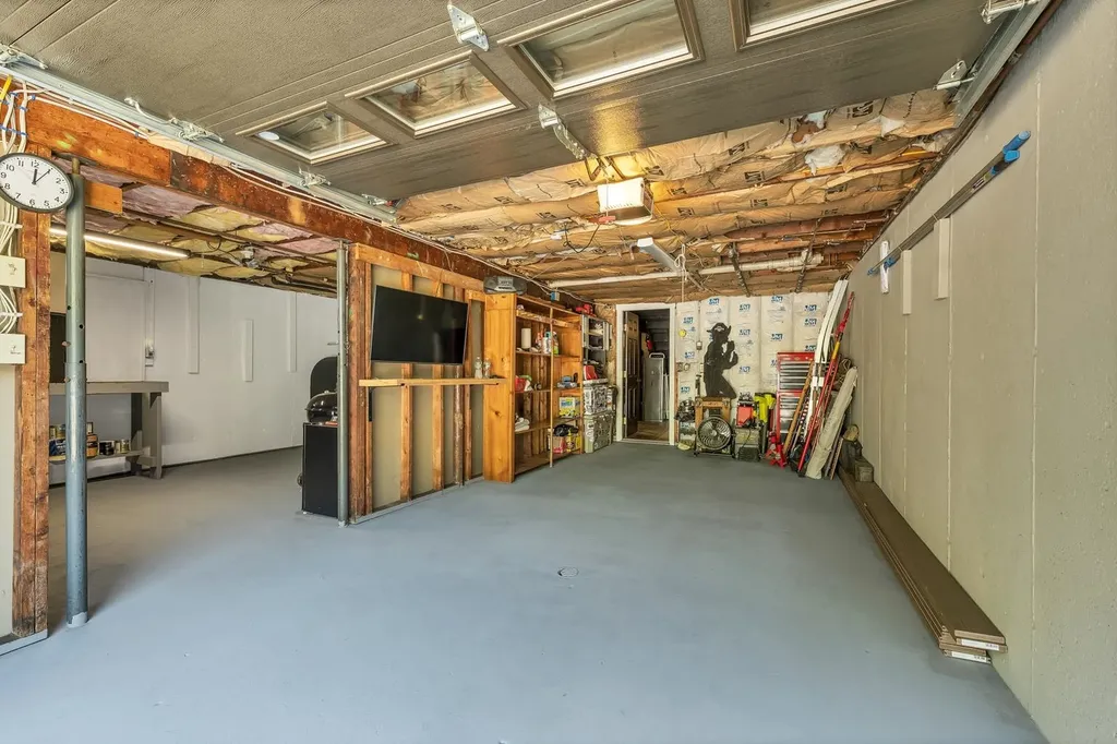 214 Middle Road Tuftonboro NH 03816