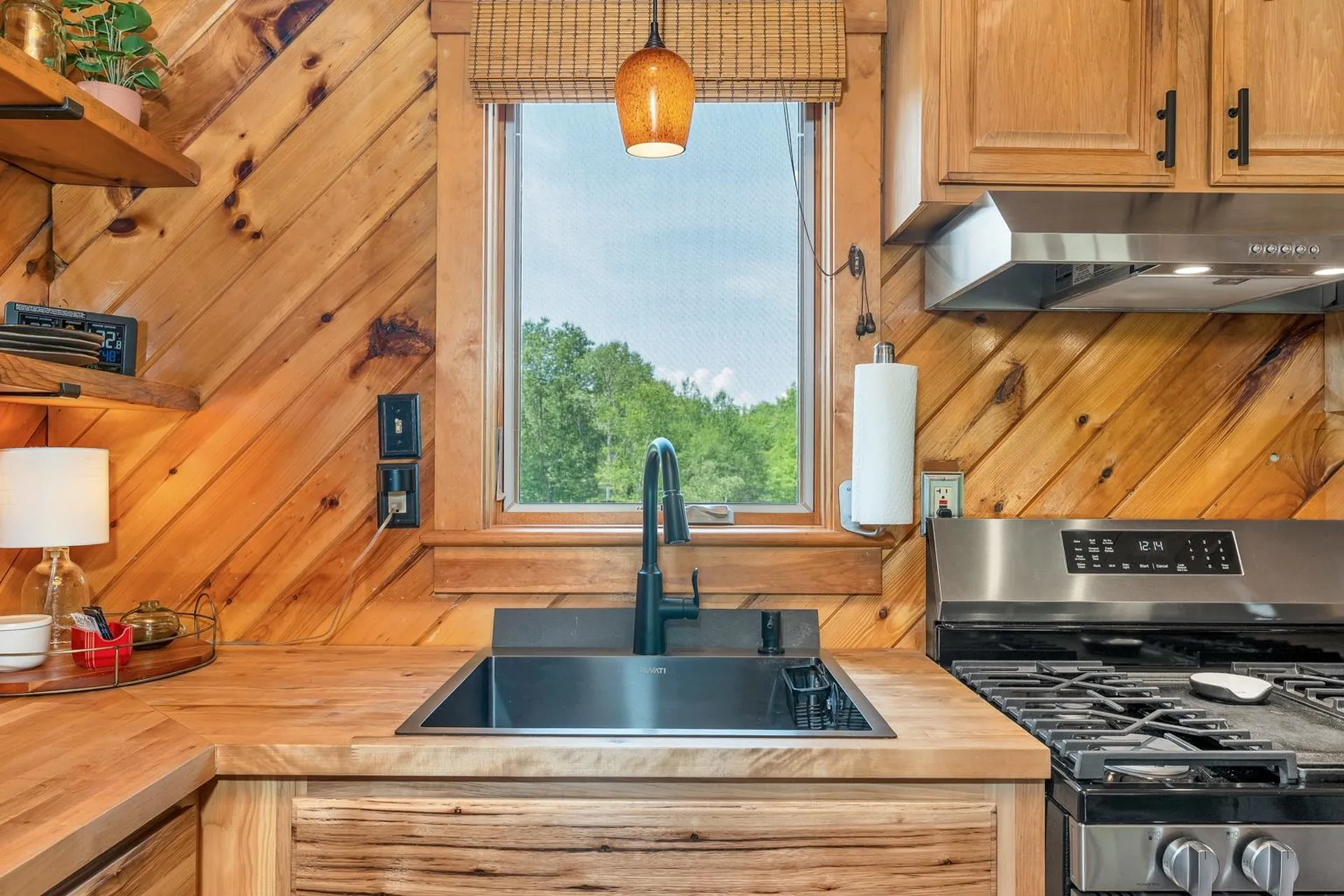 214 Middle Road Tuftonboro NH 03816