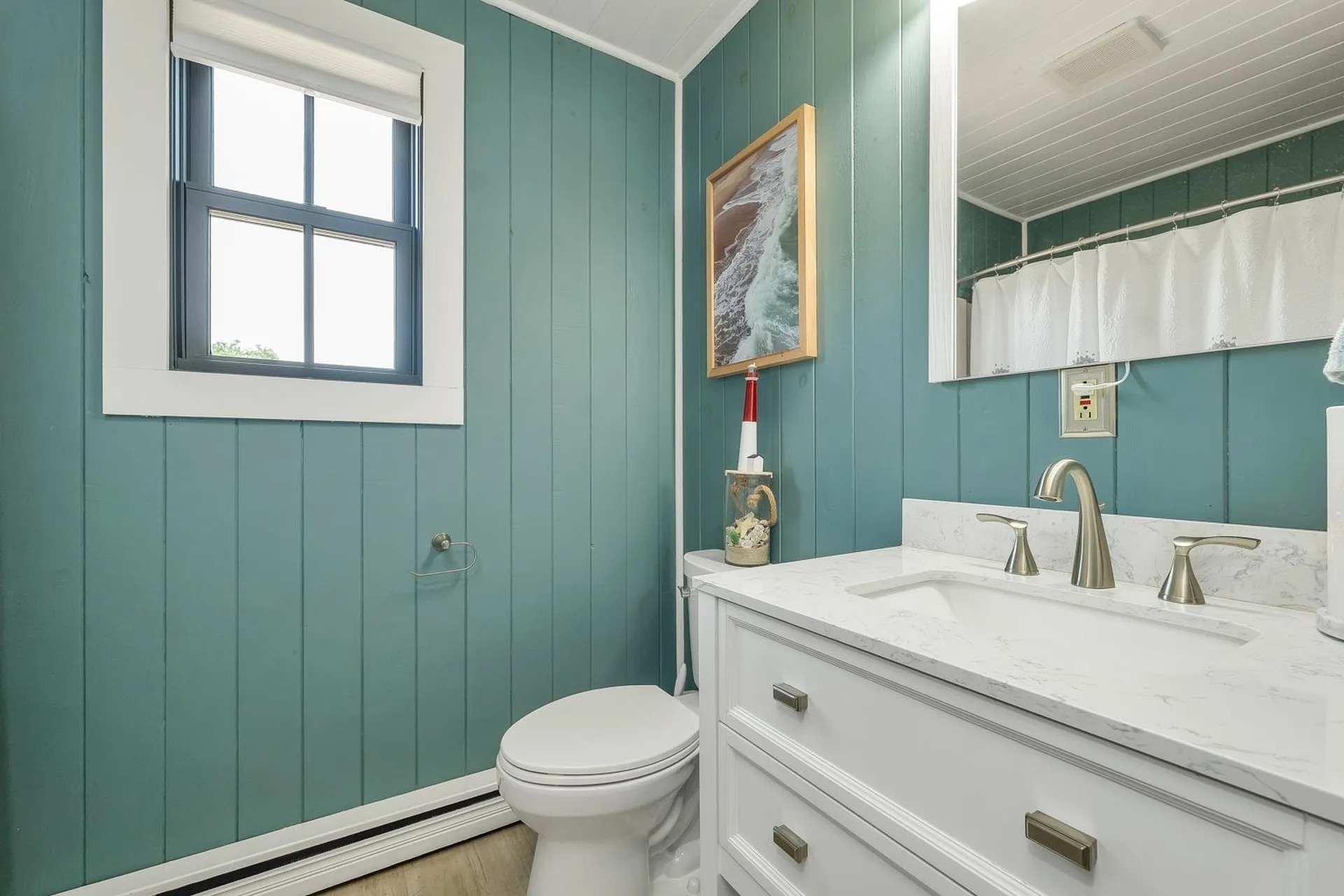 214 Middle Road Tuftonboro NH 03816