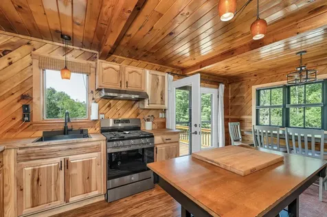 214 Middle Road Tuftonboro NH 03816