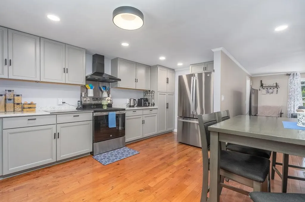 18 Lady Slipper Lane Barrington NH 03825