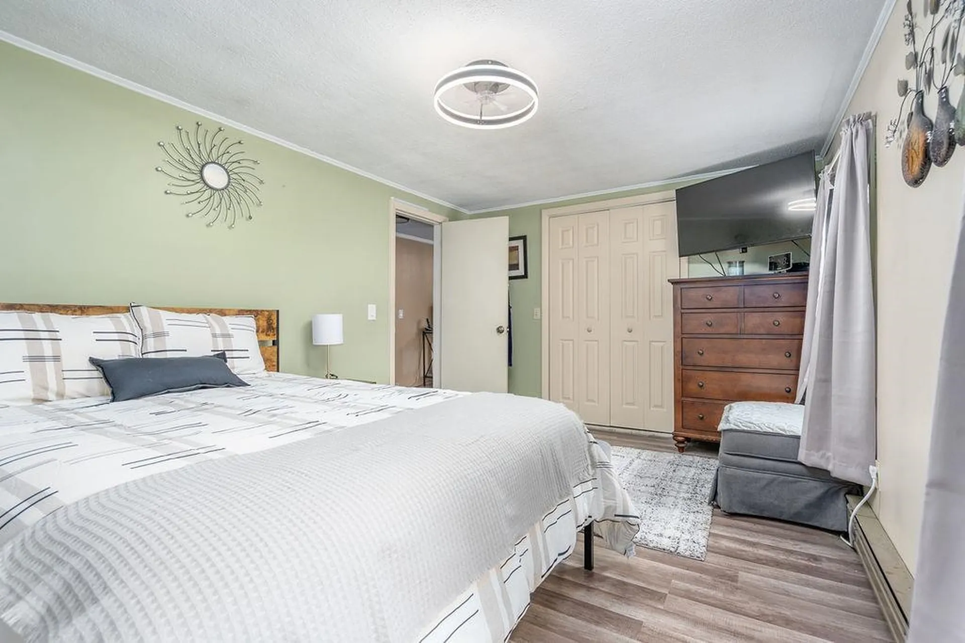 18 Lady Slipper Lane Barrington NH 03825