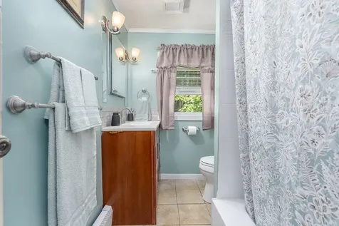 18 Lady Slipper Lane Barrington NH 03825