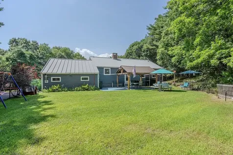 18 Lady Slipper Lane Barrington NH 03825