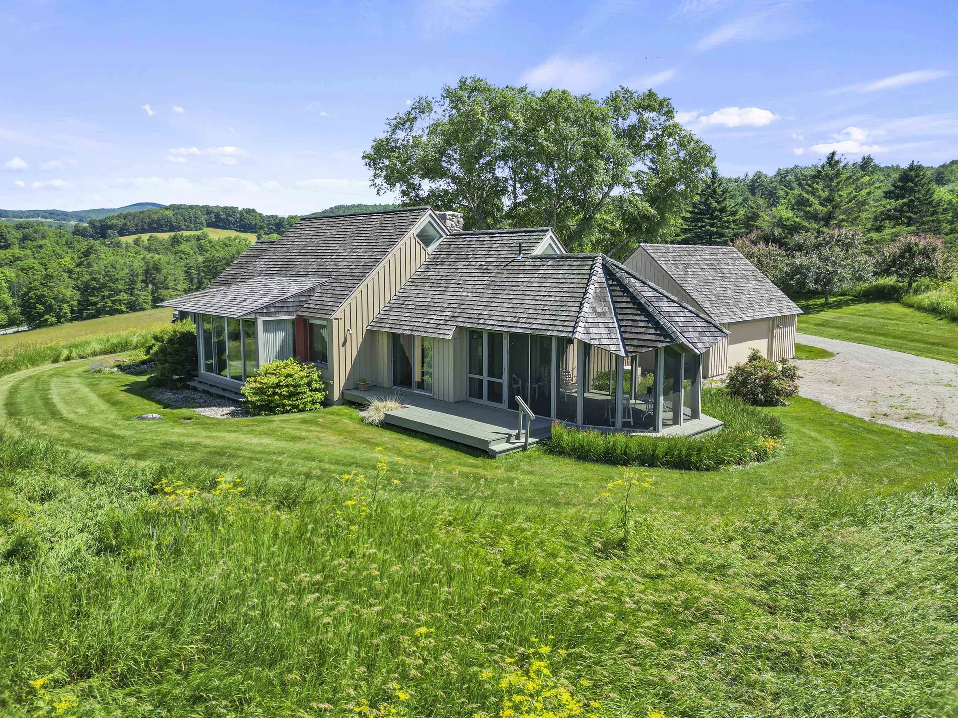 1996 North Pownal Road Pownal VT 05260