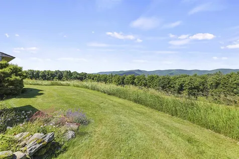 1996 North Pownal Road Pownal VT 05260