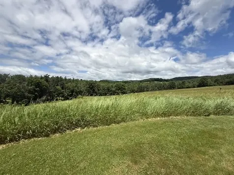 1996 North Pownal Road Pownal VT 05260