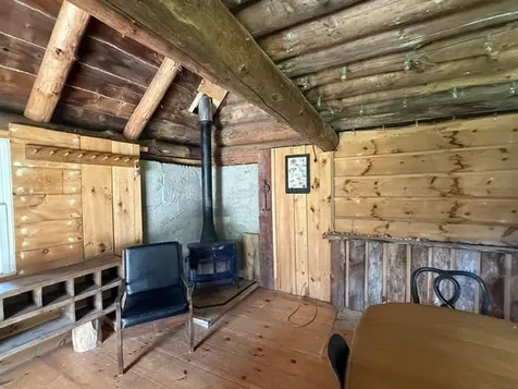 1996 North Pownal Road Pownal VT 05260