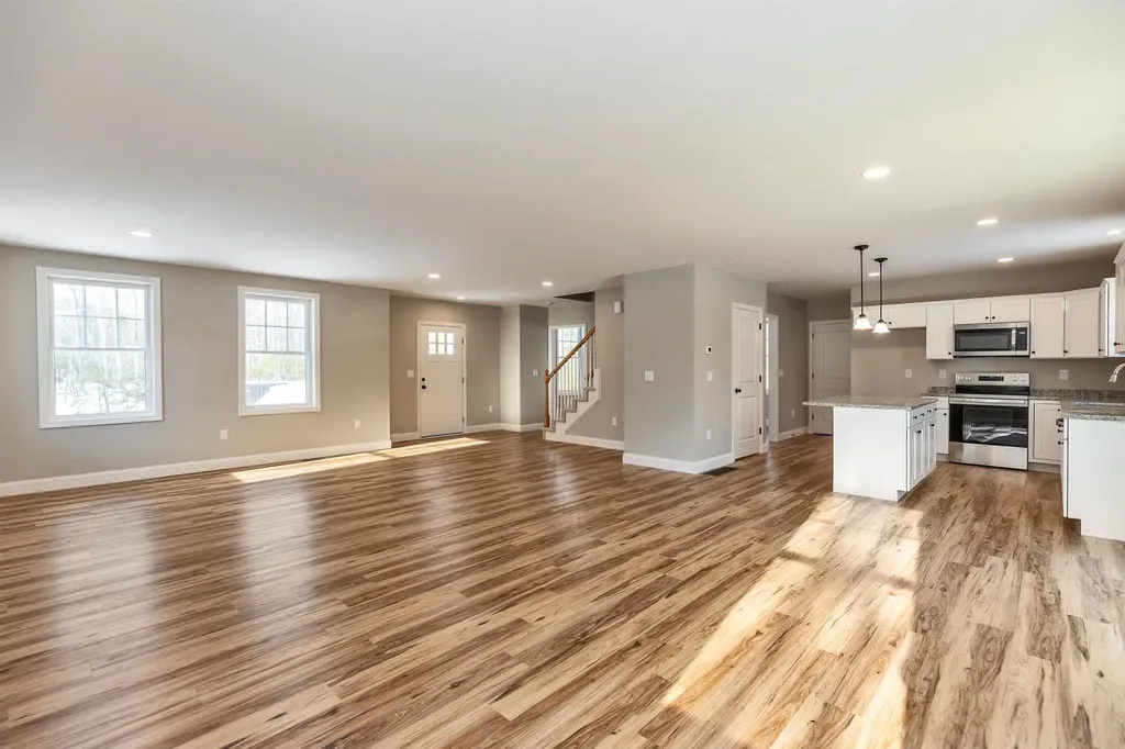 50 Currier Road Candia NH 03034