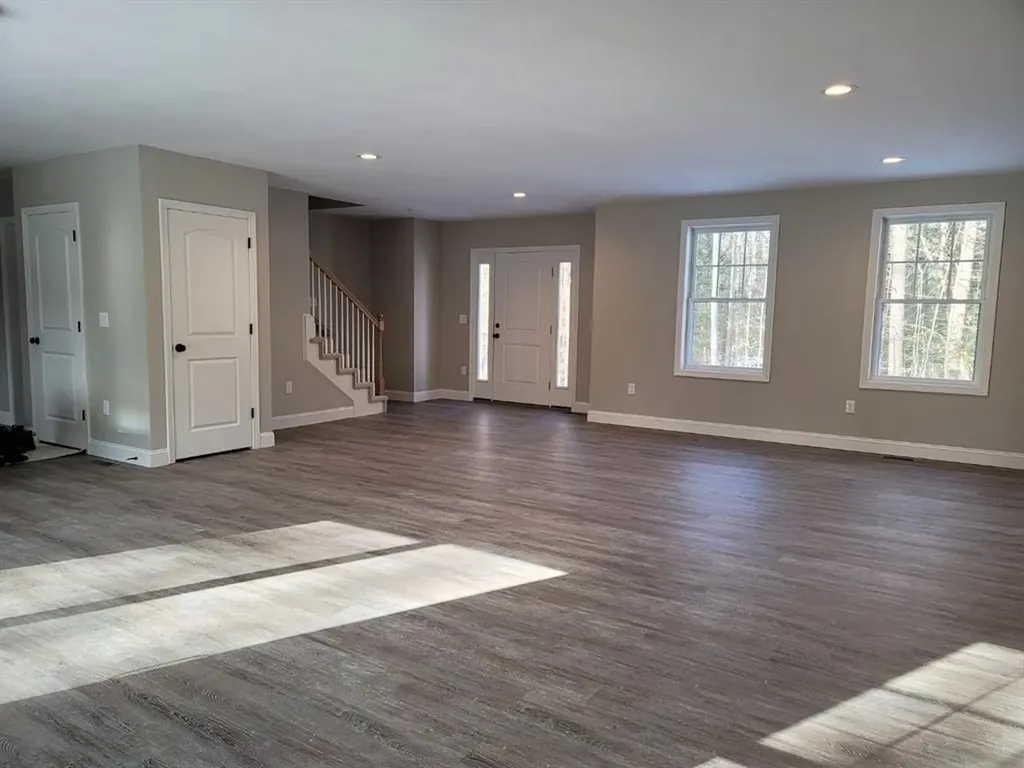 50 Currier Road Candia NH 03034