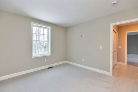 50 Currier Road Candia NH 03034