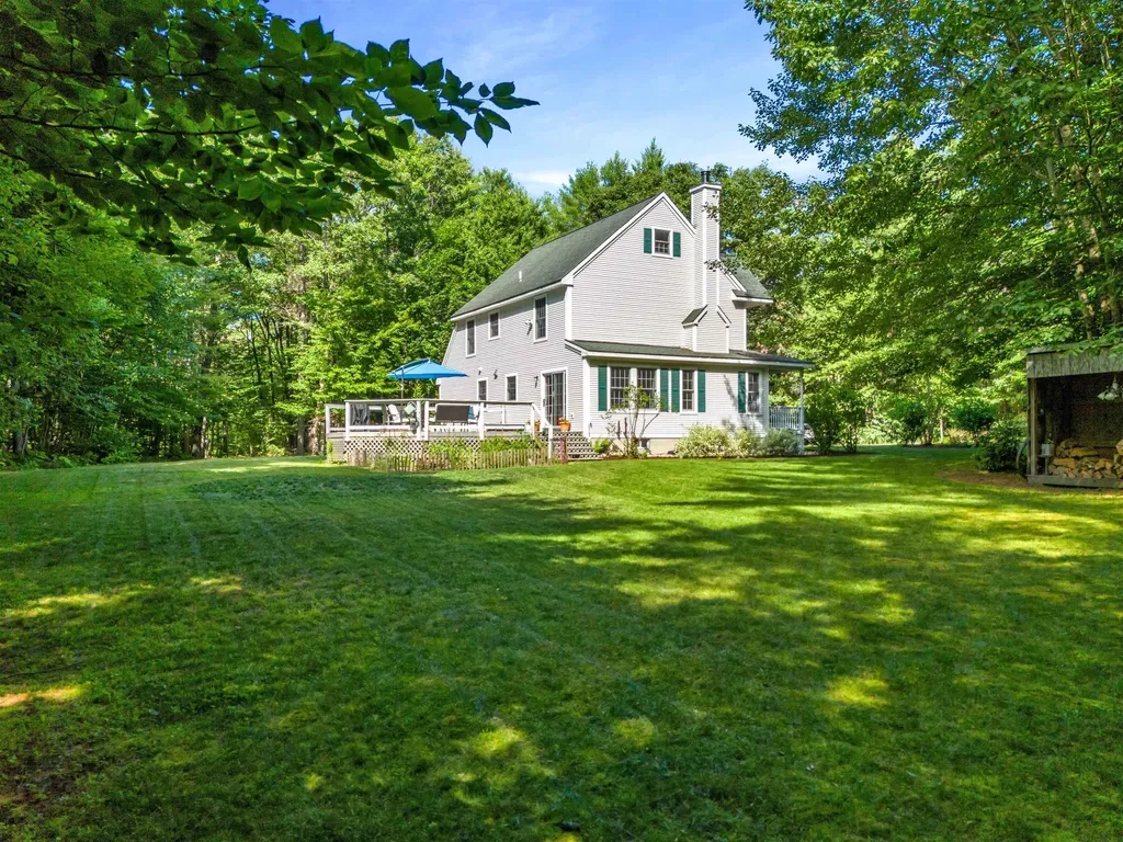 124 Riverwood Circle Effingham NH 03882