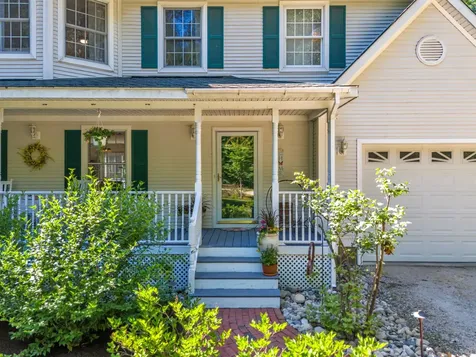 124 Riverwood Circle Effingham NH 03882