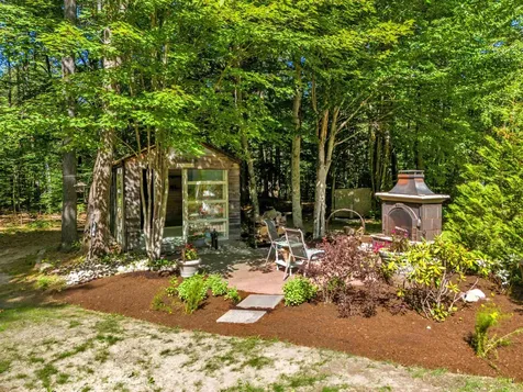 124 Riverwood Circle Effingham NH 03882