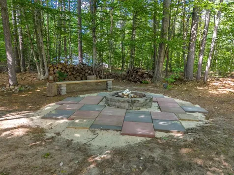 124 Riverwood Circle Effingham NH 03882