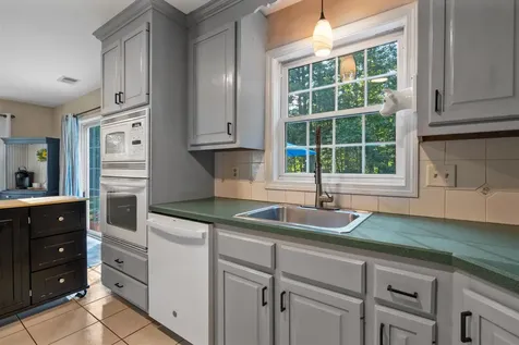 124 Riverwood Circle Effingham NH 03882