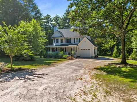 124 Riverwood Circle Effingham NH 03882