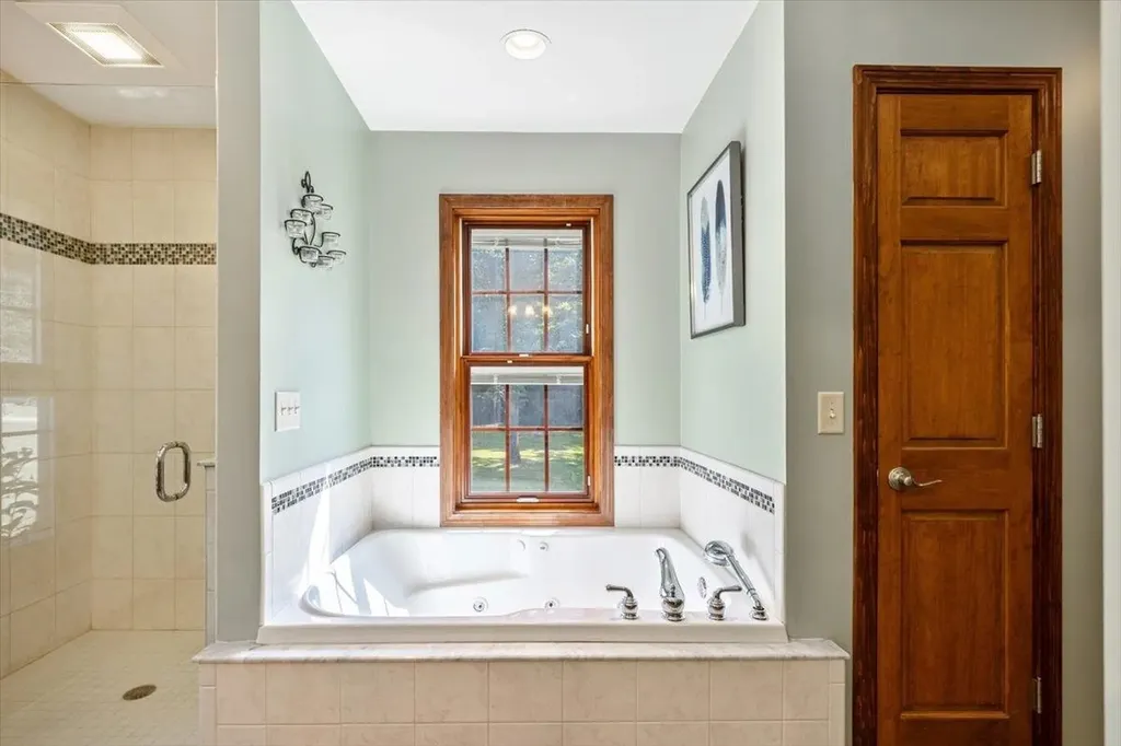 96 Hardscrabble Road Milton VT 05468