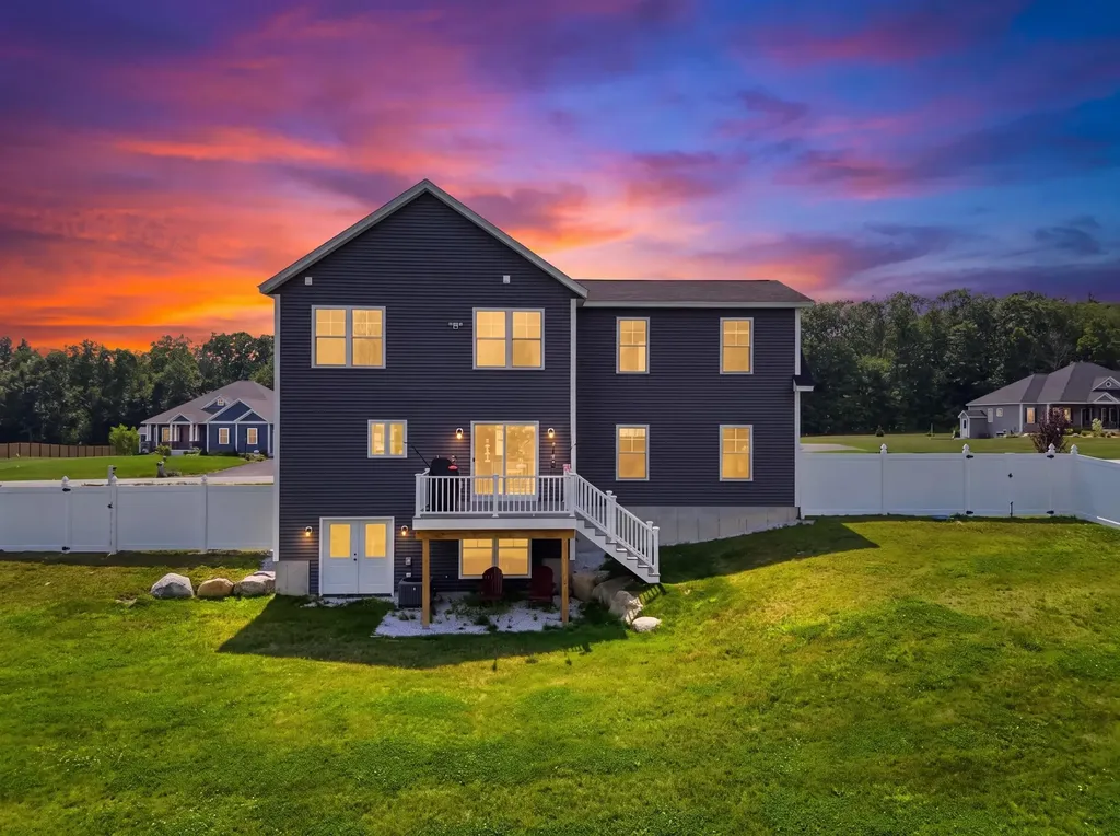418 Blane Circle Pembroke NH 03275