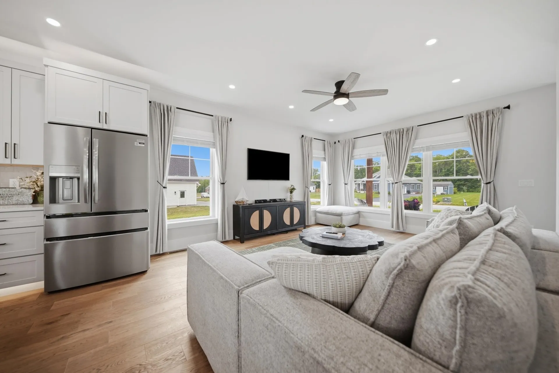 418 Blane Circle Pembroke NH 03275