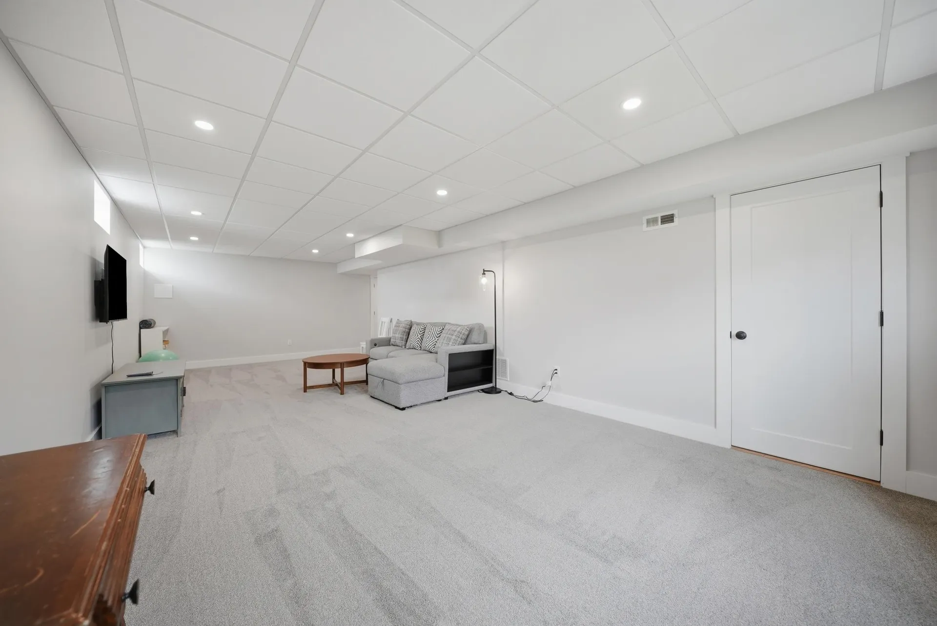 418 Blane Circle Pembroke NH 03275