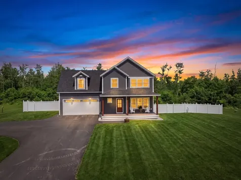 418 Blane Circle Pembroke NH 03275