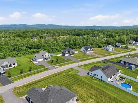 418 Blane Circle Pembroke NH 03275