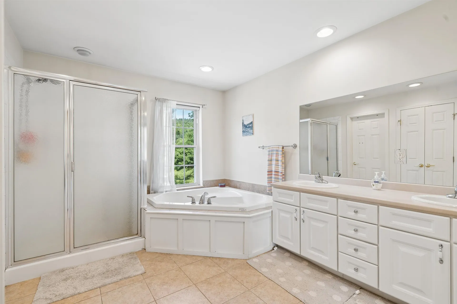106 Barrister Drive Hartford VT 05001
