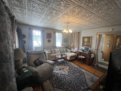 556 Main Street Farmington NH 03835