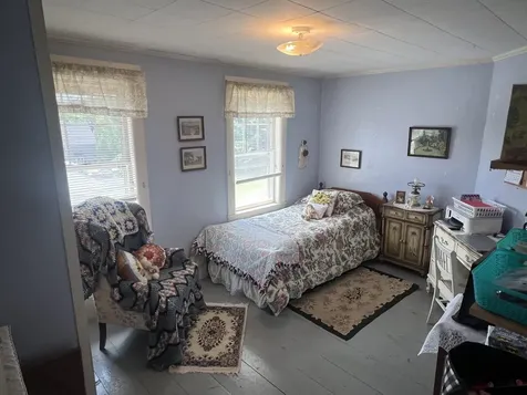 556 Main Street Farmington NH 03835
