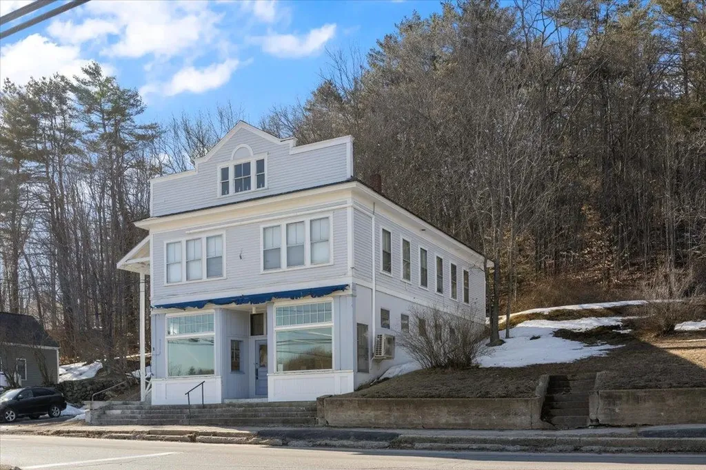 6 Dawson Street Milton NH 03851
