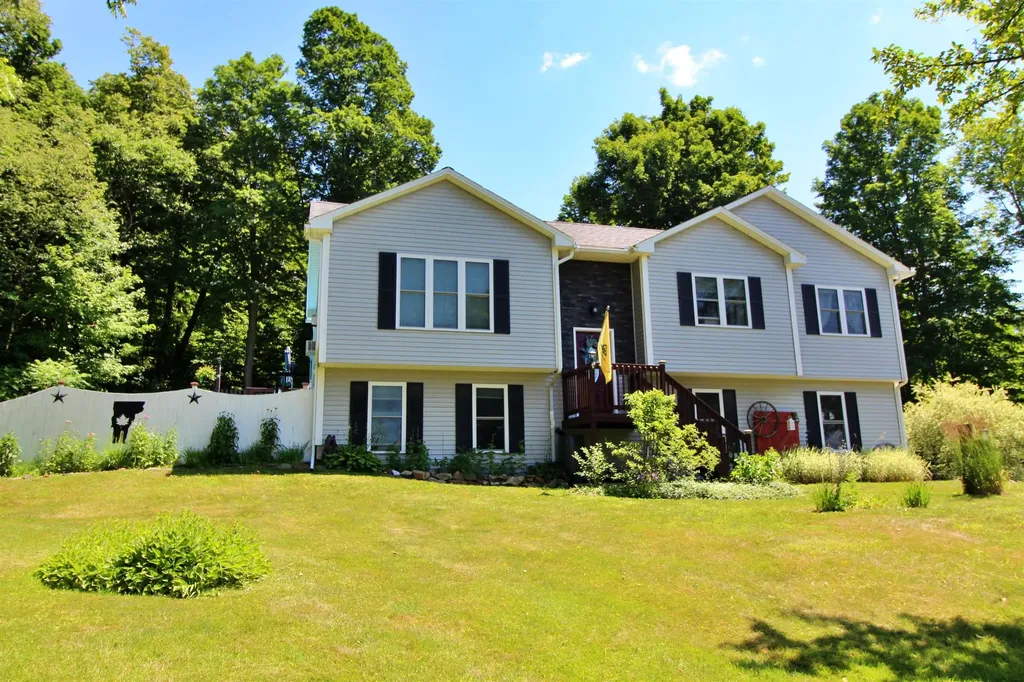 387 St. Albans Road Swanton VT 05488