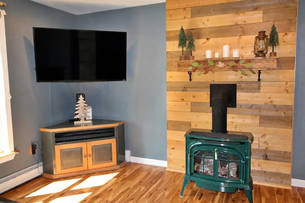 387 St. Albans Road Swanton VT 05488