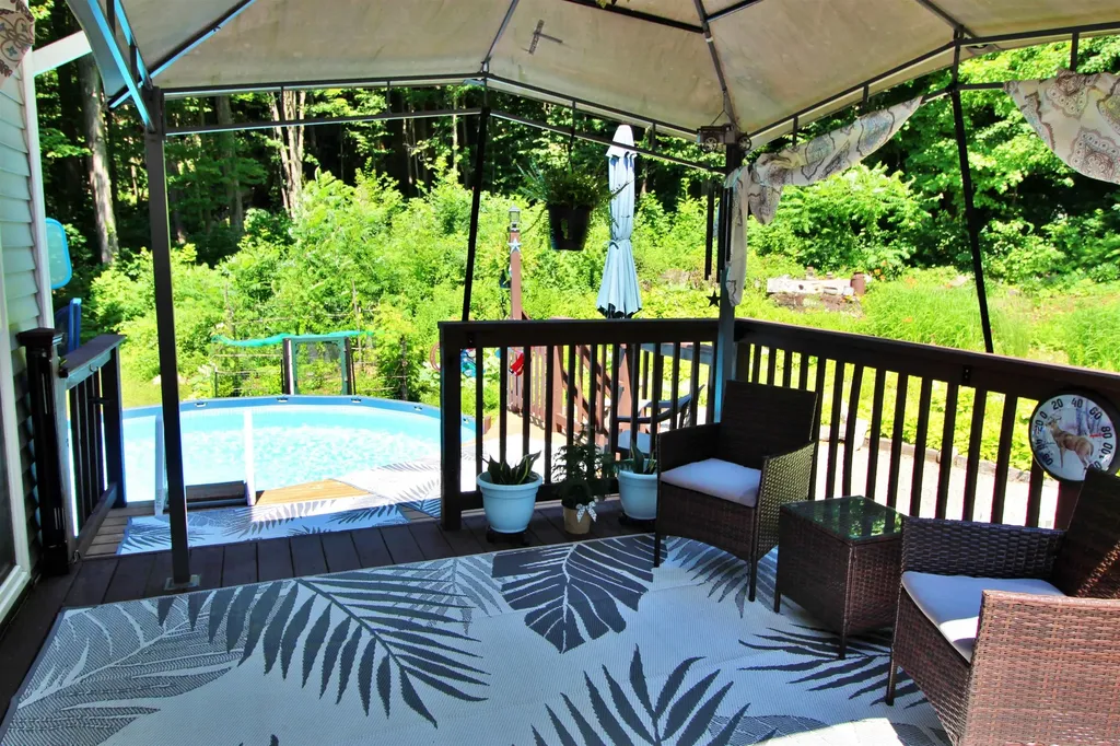 387 St. Albans Road Swanton VT 05488